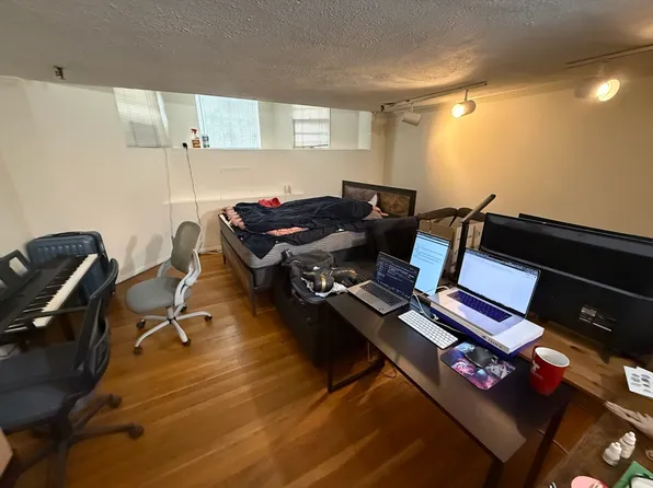 232 Marlborough St #1, Boston, MA 02116