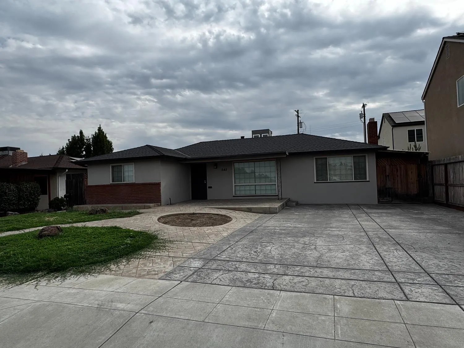 3 bed, 1300 sqft, $1,995 — Photo 2