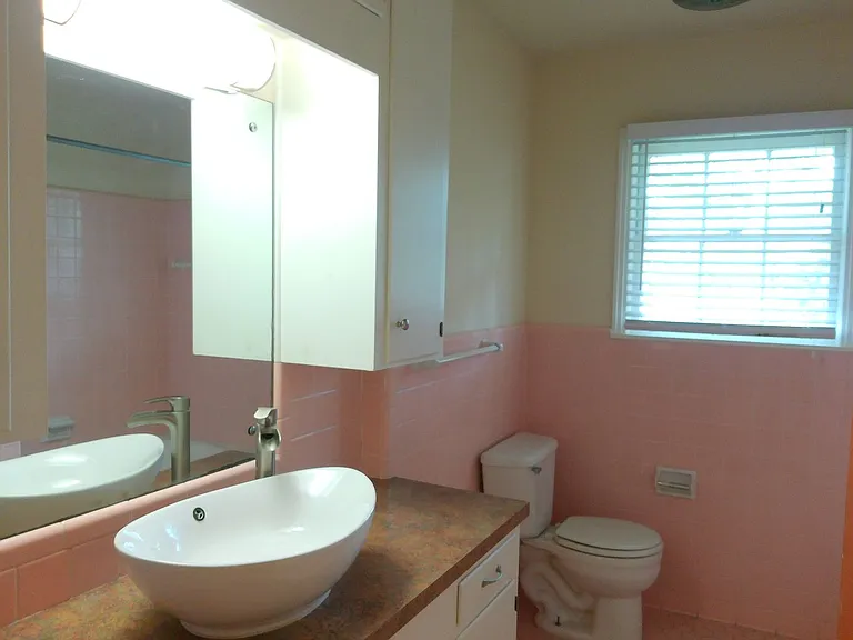 530 Hopper Dr — Photo 8
