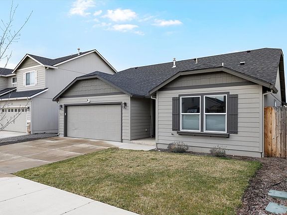 3rd image of 3613 Carnelian St