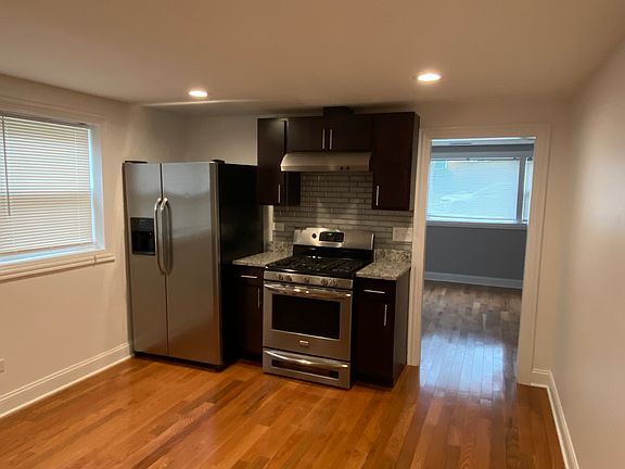 5th image of 5119 W Gladys Ave Floor 1