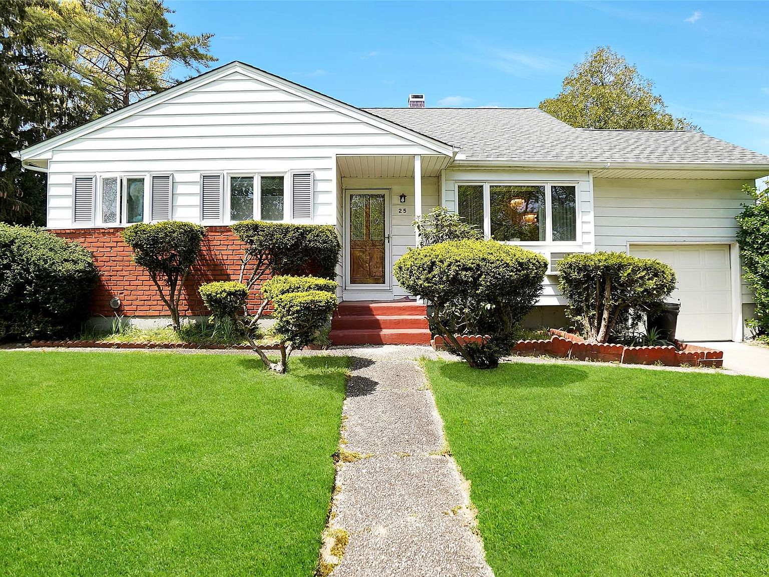 25 Oakside Road, Smithtown, NY 11787 Zillow