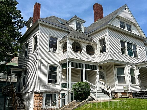 5th image of 134 Buell St APT 7