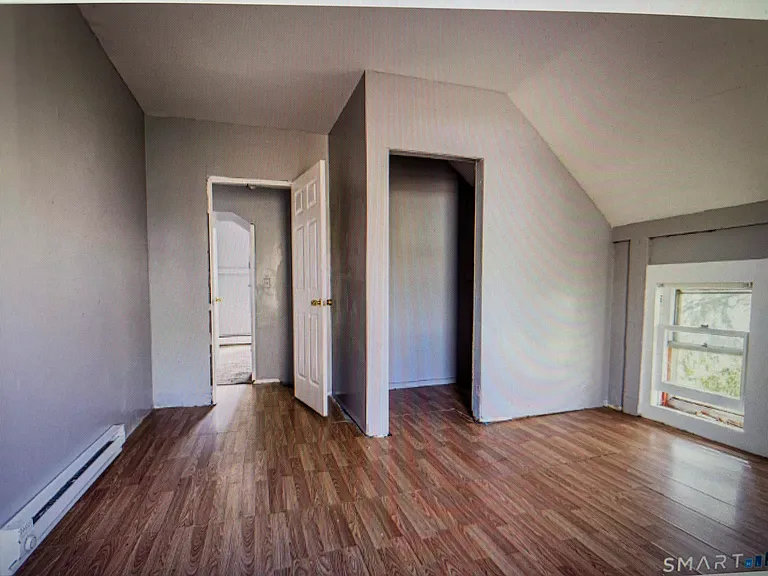 17 Hawthorne Ter #A — Photo 7