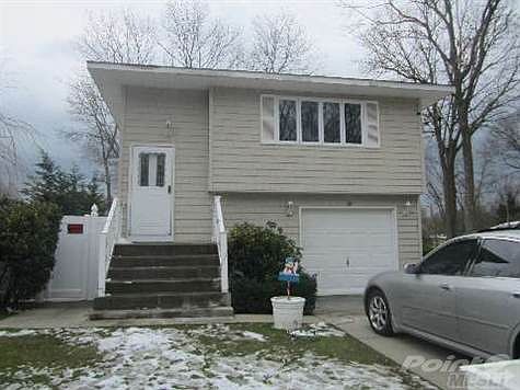 1st image of 10 Oak St