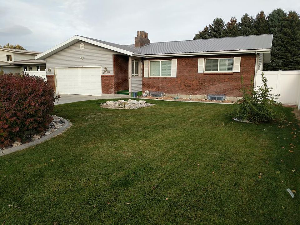 1st image of 1083 Westcliff Dr