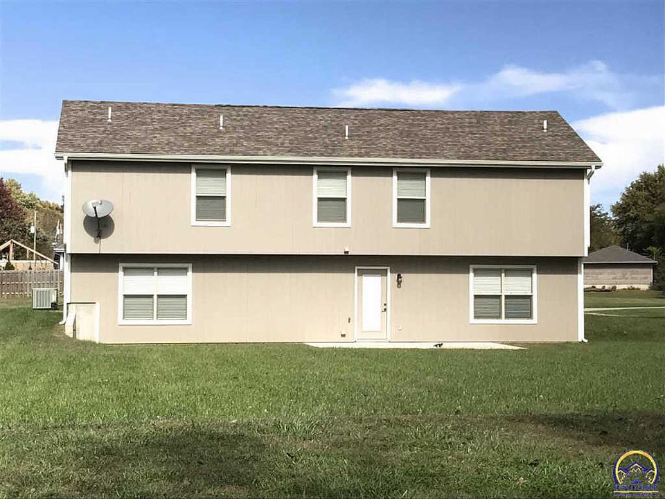 2nd image of 2123 NW 52nd St