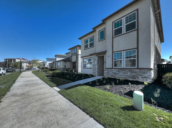 2892 Edgeview Dr, Sacramento, CA 95833