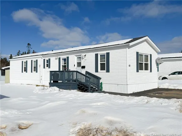 61 2nd St, Sussex Corner, NB E4E 2V9