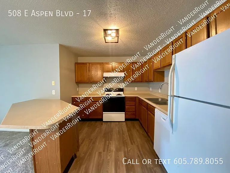 508 E Aspen Blvd #17 — Photo 4