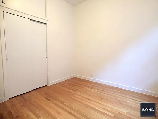 Rented by Bond New York | media 12