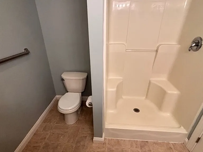 785 Oak Leaf Ln — Photo 11