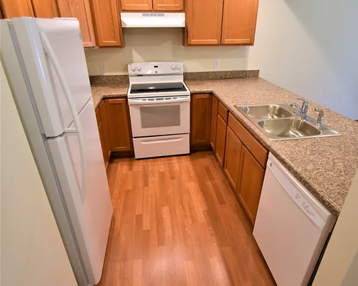Prairie Ridge Apartments — Photo 26