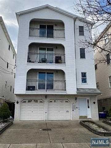 1st image of 30 Garden St #32