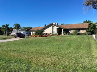 5227 Myrtle Ln, Naples, FL 34113