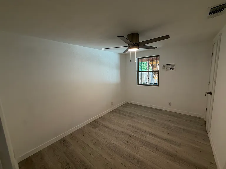 1715 Saltillo St #1 — Photo 8