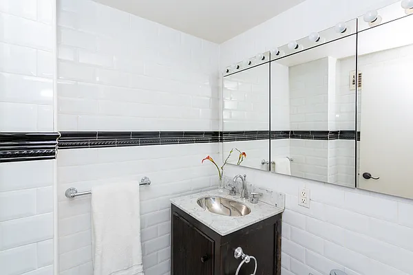 Sold by Brown Harris Stevens | media 9