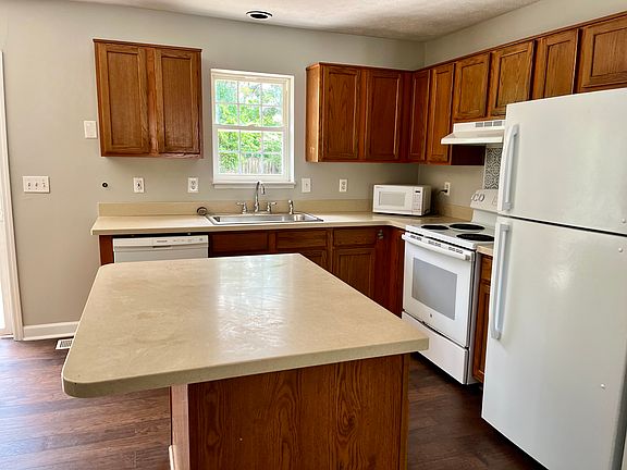 4th image of 804 Nashua Ct