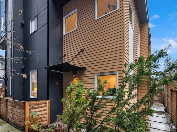 1827 14th Avenue #B, Seattle, WA 98122