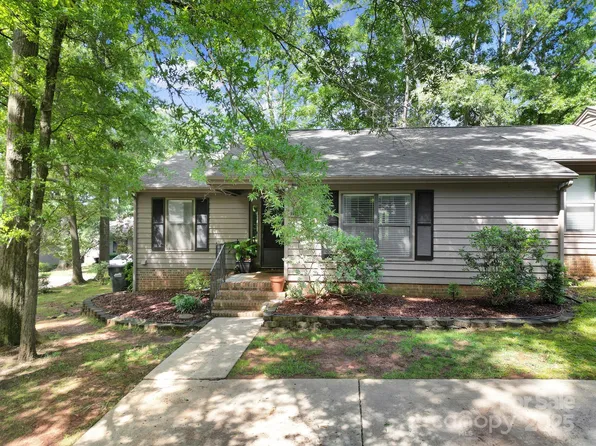 1003 Cranberry Cir, Fort Mill, SC 29715