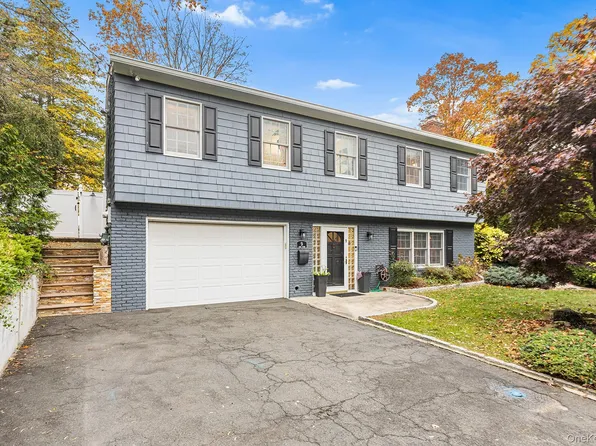 9 Lewis Avenue, Hartsdale, NY 10530