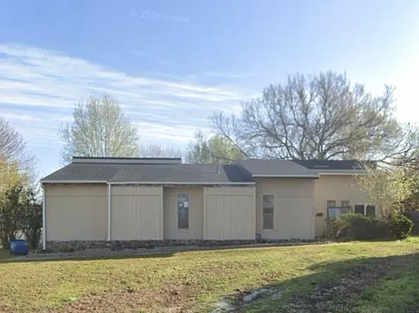 2101 Laura Cir, Joplin, MO 64801