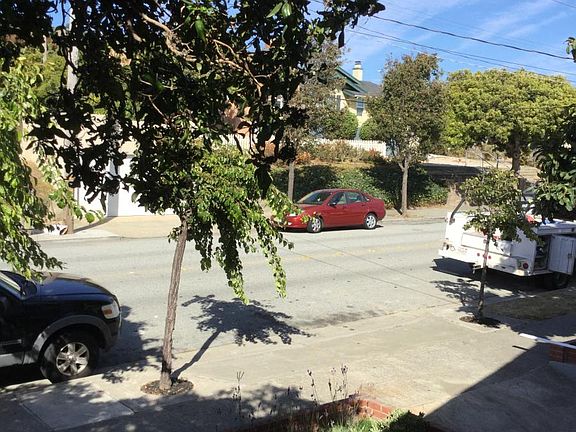 5th image of 773 Baden Ave