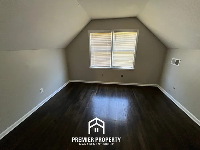 4633 Berta Rd — Photo 17