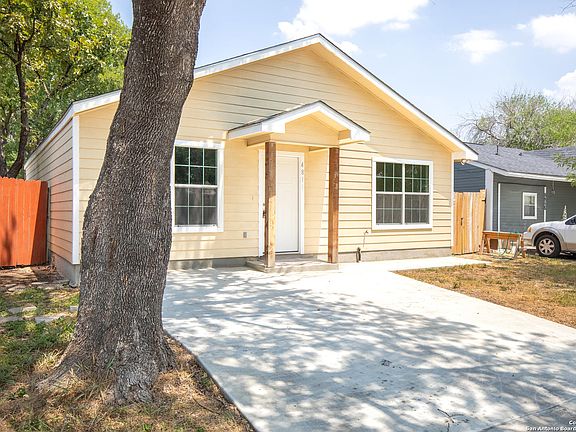 3rd image of 4811 COBB VALLEY DR