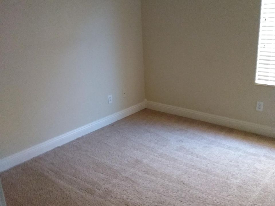2nd image of 6253 Barton Manor St
