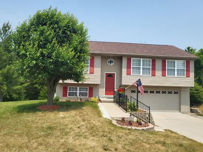 171 Hardwood Ridge Dr, Lawrenceburg, IN, 47025