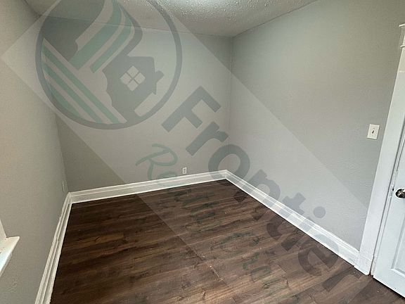 5th image of 502 19th St APT 1