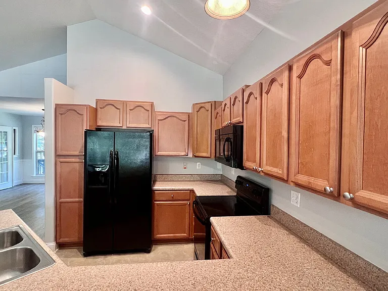 39 Leaf Cir — Photo 11