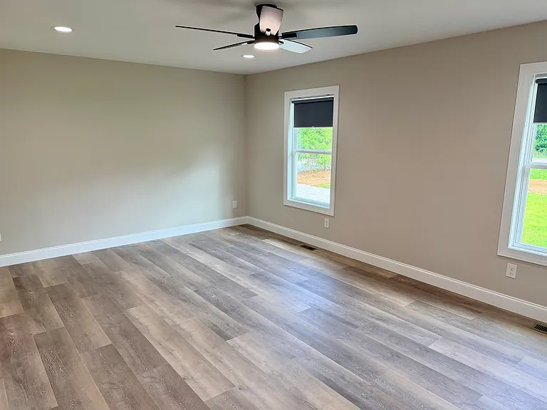 6415 Little Mountain Rd — Photo 23