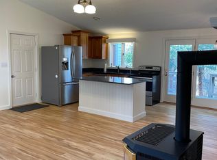 19 Leighton Rd, Yarmouth, ME 04096