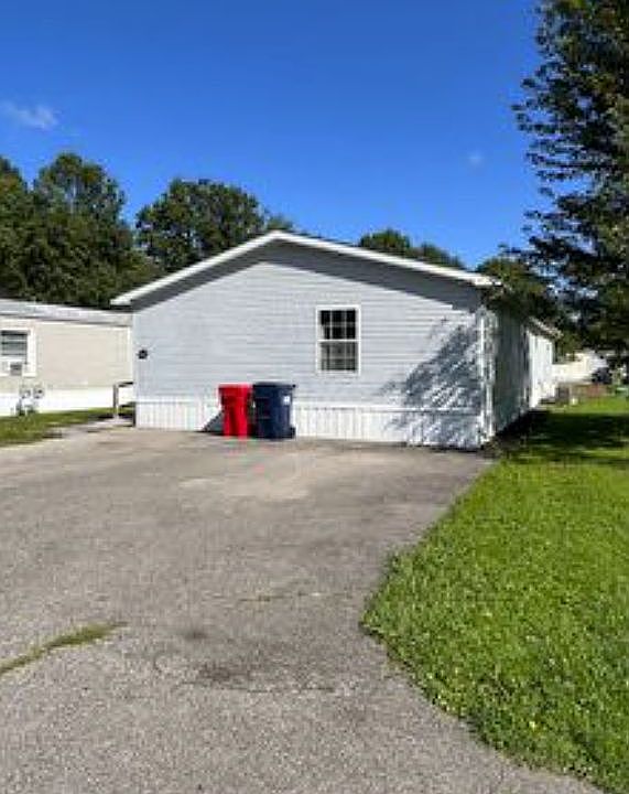 211 Amherst Park, Amherst, OH 44001 Zillow