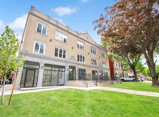 479 Farmington Ave #304, Hartford, CT 06105