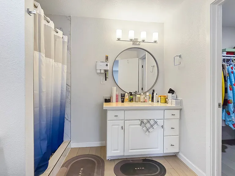 8012 W Highland Ave — Photo 15