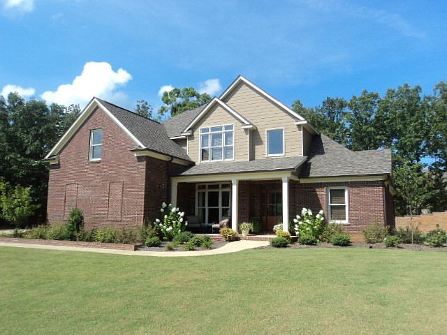 1st image of 1002 Windy Oaks Dr