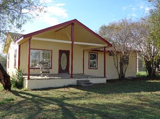 7644 Fm 327, Elmendorf, TX 78112