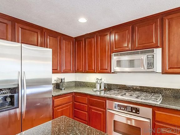 4th image of 301 W G St Unit 432