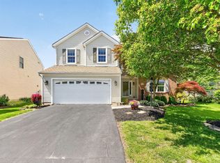 2037 Fawn Meadow Dr, Marysville, OH 43040