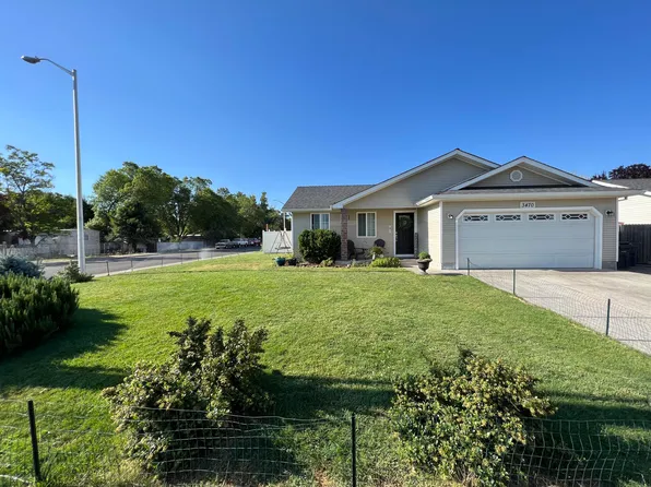 3470 Avenue C, White City, OR 97503