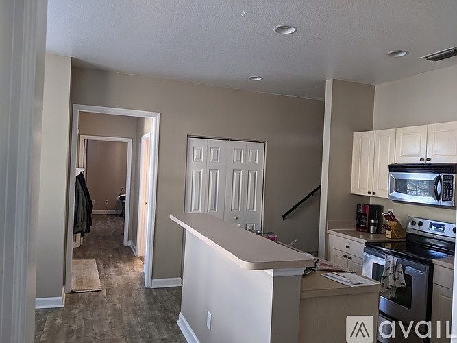 2nd image of 3977 Four Oaks Blvd #1