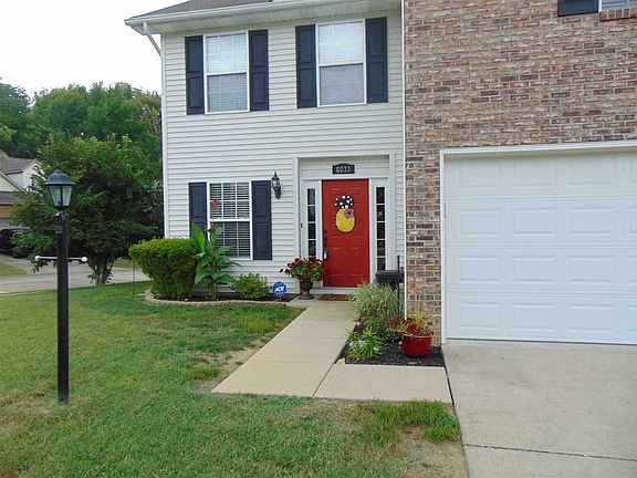 3rd image of 8033 Bayberry Dr