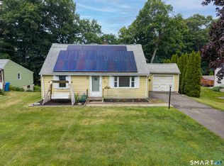 18 Leslie Court, Bristol, CT 06010