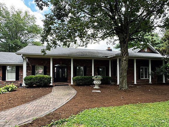 4th image of 5028 Ashgrove Rd