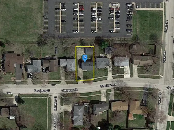 425 Georjean Ct, Sycamore, IL 60178