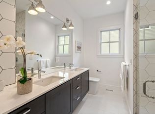 27 Saxton St APT 1, Dorchester, MA 02125