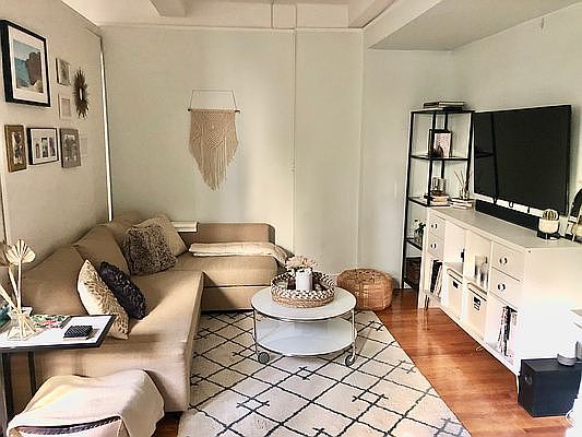 1st image of 211 E 35th St APT 1A